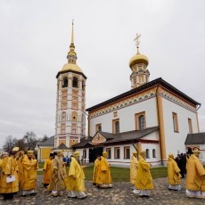 Освящение Воскресенского собора в Суздале